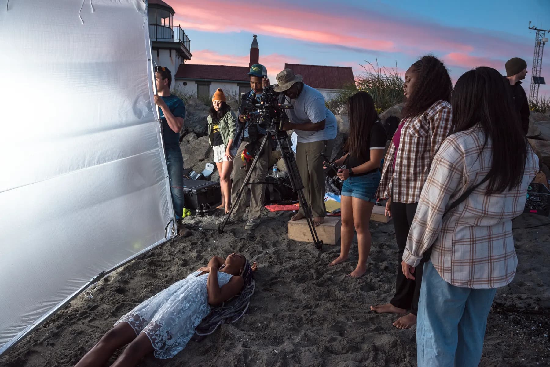 Behind the scenes on the set of Nirvana (6 of 6)
